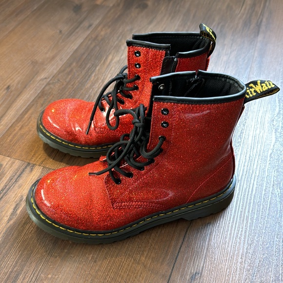 Dr Martens 1460 Shiny Glitter Glittery Red Boots Doc Marten Glam Punk Rock boots - Picture 8 of 8